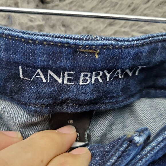 Lane Bryant Jeans Womens Size 16 Blue Denim Stretch Capri Classic Fit - Picture 2 of 13